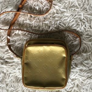 Louis Vuitton Monogram Vernis Handbag
